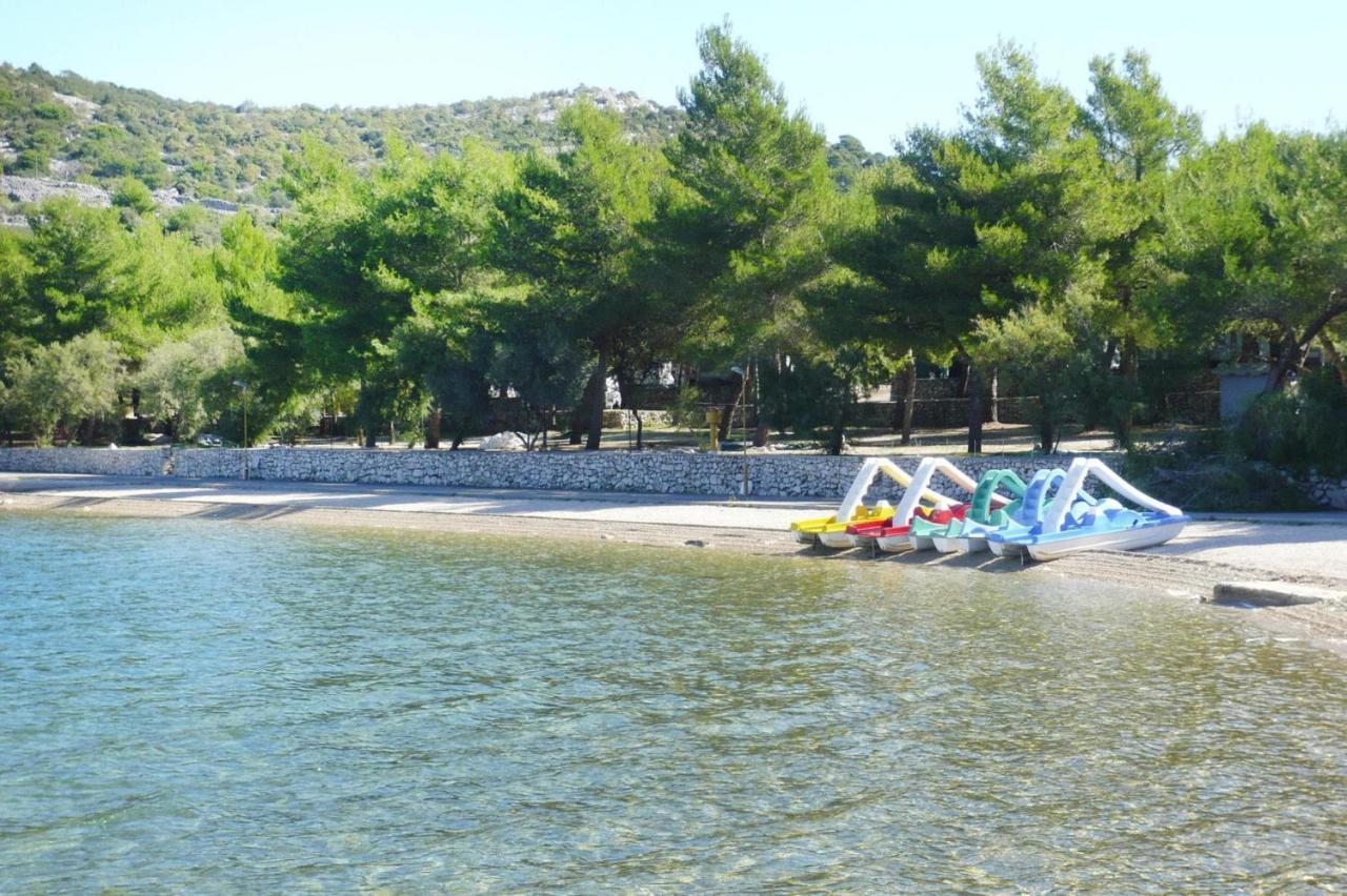Belvilla Apartments In Holiday Resort Jezera Village, Island Murter Tisno Esterno foto